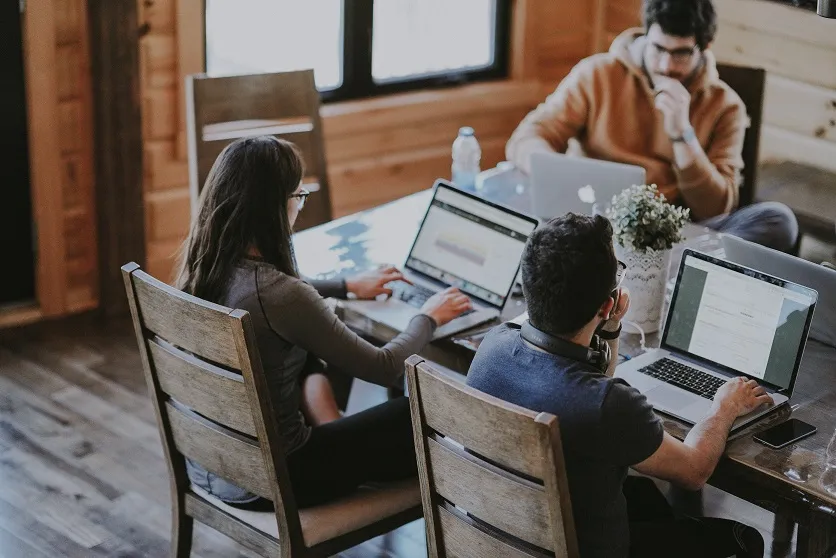 Key steps in the outsourcing app and web development process